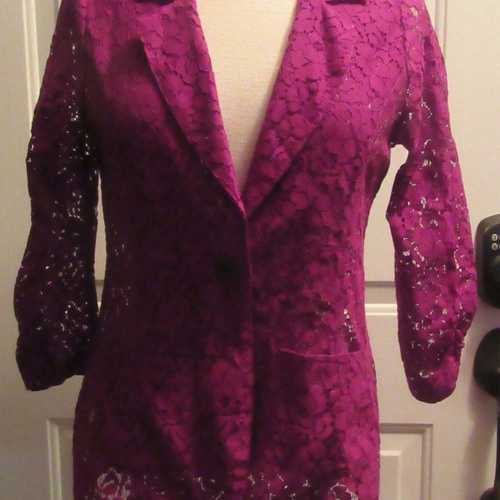 NWOT Love On A Hanger Burgundy Lace Jacket Sz M whimsigoth